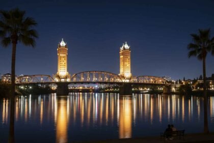 places to visit in sacramento at night